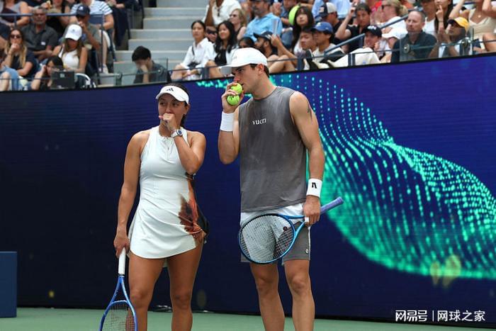 美网混双后, 合声明